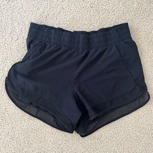 🏃‍♀️ Athleta Mesh Racer Run Shorts – Size Small 🖤